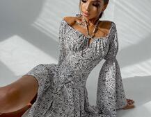 Комплект: платье с расклешенными рукавами + корсет Комплект: платье с расклешенными рукавами + корсет | PUSHKA SHOP