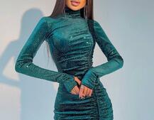 Облегающее бархатное платье с затяжкой | PUSHKA SHOP