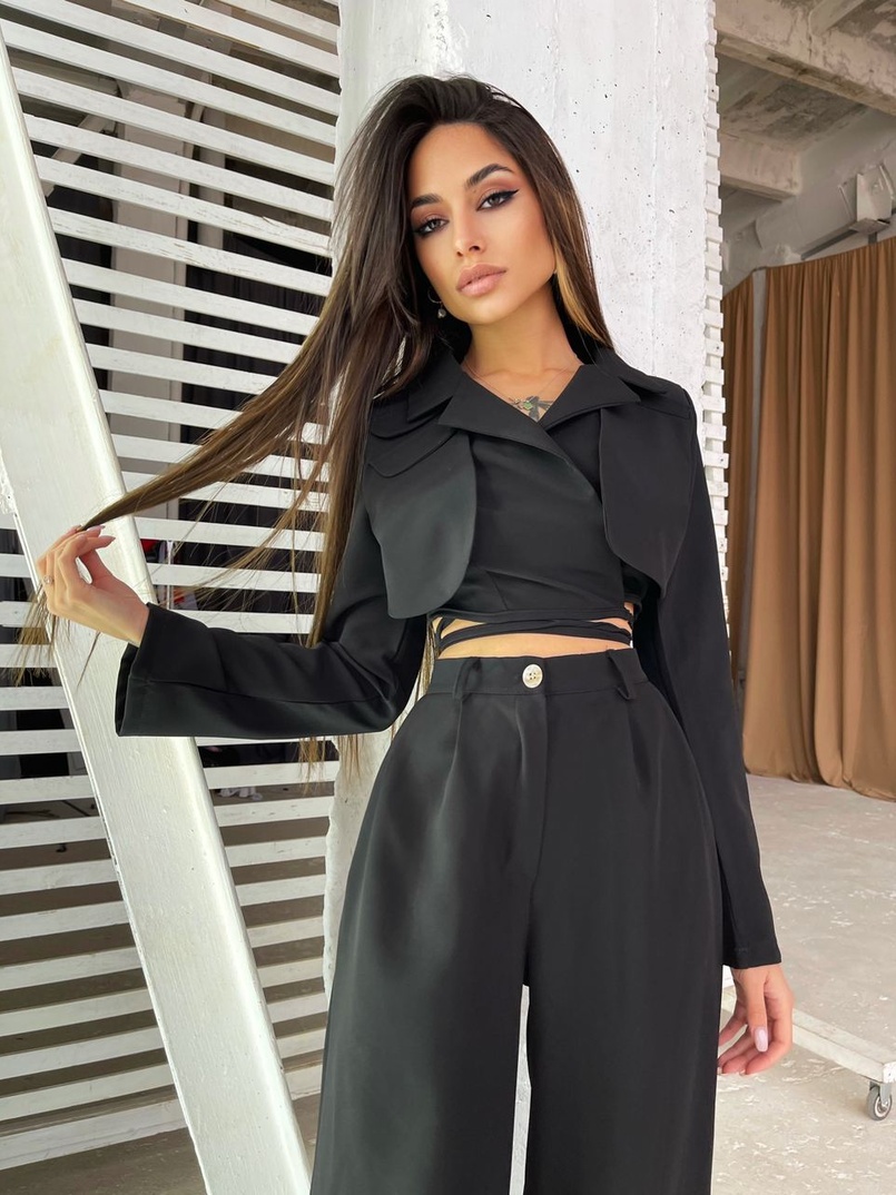 Комплект: укорочённый пиджак с завязками на талии + брюки  | PUSHKA SHOP