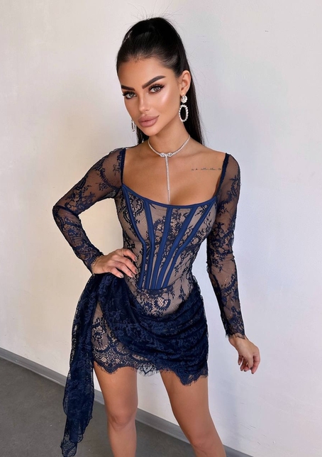 Мереживна сукня міні зі шлейфом Мереживна сукня міні зі шлейфом | PUSHKA SHOP