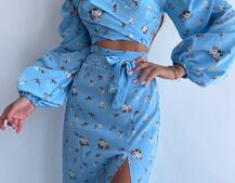 Квітковий комплект: топ із зав'язками на талії + спідниця міді з розрізом Квітковий комплект: топ із зав'язками на талії + спідниця міді з розрізом | PUSHKA SHOP