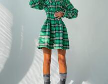 Кашемировое приталенное платье-рубашка в клетку | PUSHKA SHOP