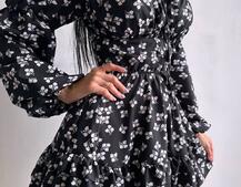 Сукня з квітковим принтом з воланами на ґудзиках  Сукня з квітковим принтом з воланами на ґудзиках  | PUSHKA SHOP