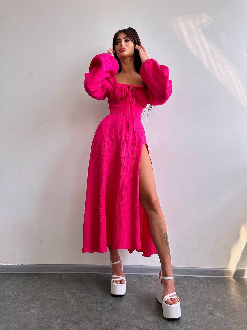 Муслінова сукня -міді з розрізом на ніжці  Муслінова сукня -міді з розрізом на ніжці  | PUSHKA SHOP