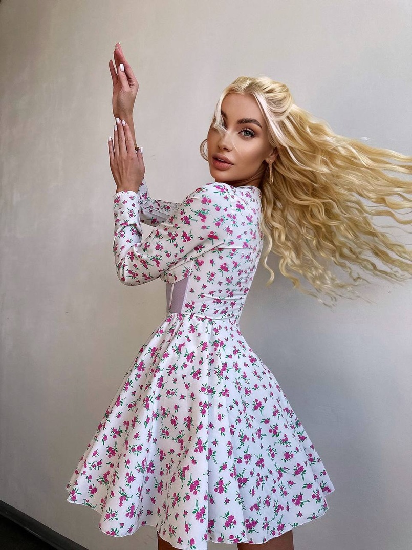 Корсетна сукня з пишною спідницею в квітковий Принт  Корсетна сукня з пишною спідницею в квітковий Принт  | PUSHKA SHOP