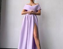 Сукня максі  з відкритими плечима та розрізом на спідниці Сукня максі  з відкритими плечима та розрізом на спідниці | PUSHKA SHOP