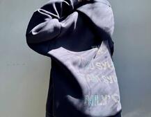 Трендове худі over size із сяючими стразами Трендове худі over size із сяючими стразами | PUSHKA SHOP