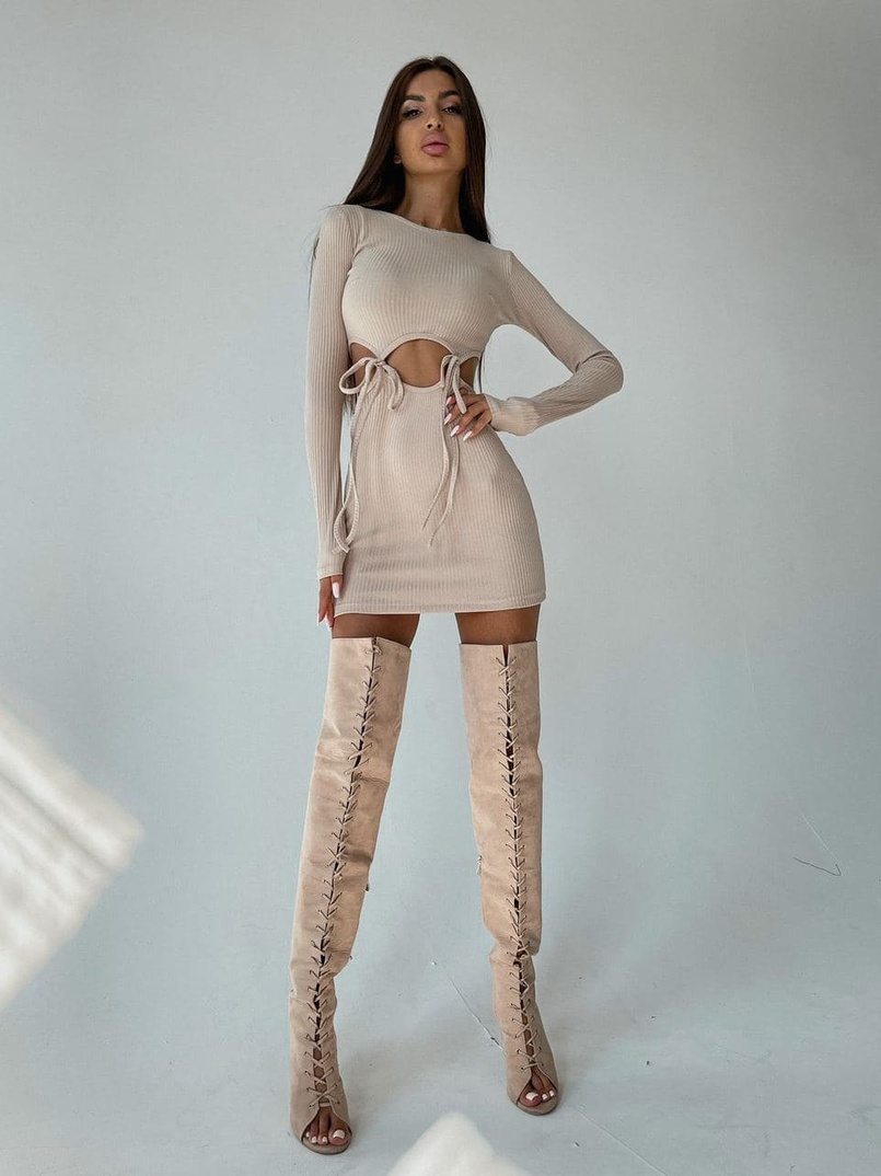Трикотажное облегающее платье с завязками  Трикотажное облегающее платье с завязками  | PUSHKA SHOP