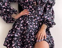 Квіткова сукня на ґудзиках з воланами Квіткова сукня на ґудзиках з воланами | PUSHKA SHOP