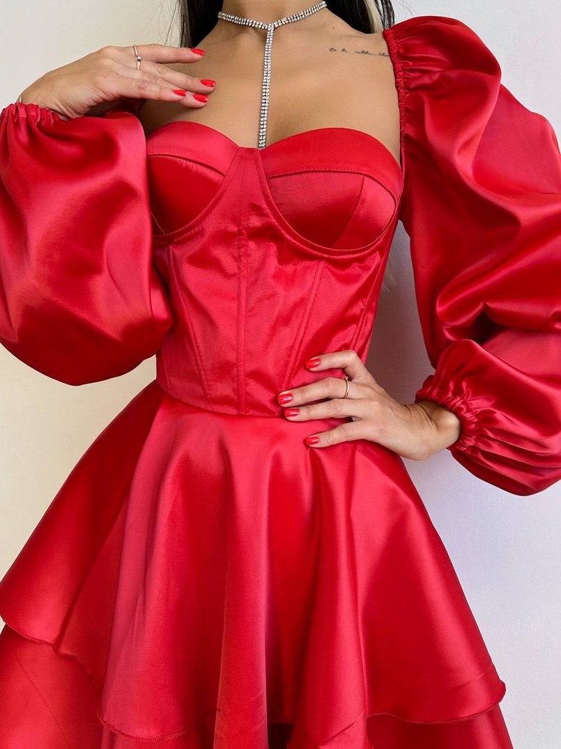 Атласна корсетна сукня бюстьє з пишною подвійною спідницею та об‘ємними рукавами Атласна корсетна сукня бюстьє з пишною подвійною спідницею та об‘ємними рукавами | PUSHKA SHOP