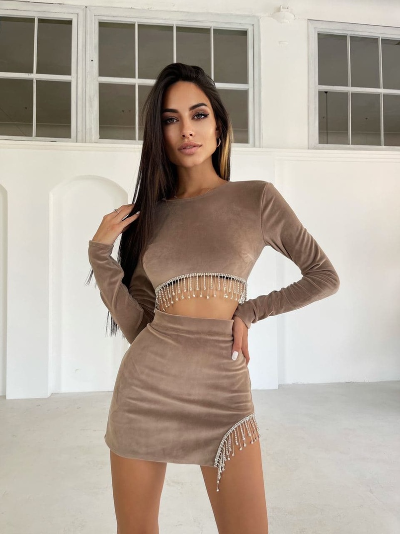 Оксамитовий комплект, декорований бахромою зі страз Оксамитовий комплект, декорований бахромою зі страз | PUSHKA SHOP