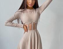 Приталенное платье с корсетной вставкой и пышной юбкой-солцем Приталенное платье с корсетной вставкой и пышной юбкой-солцем | PUSHKA SHOP