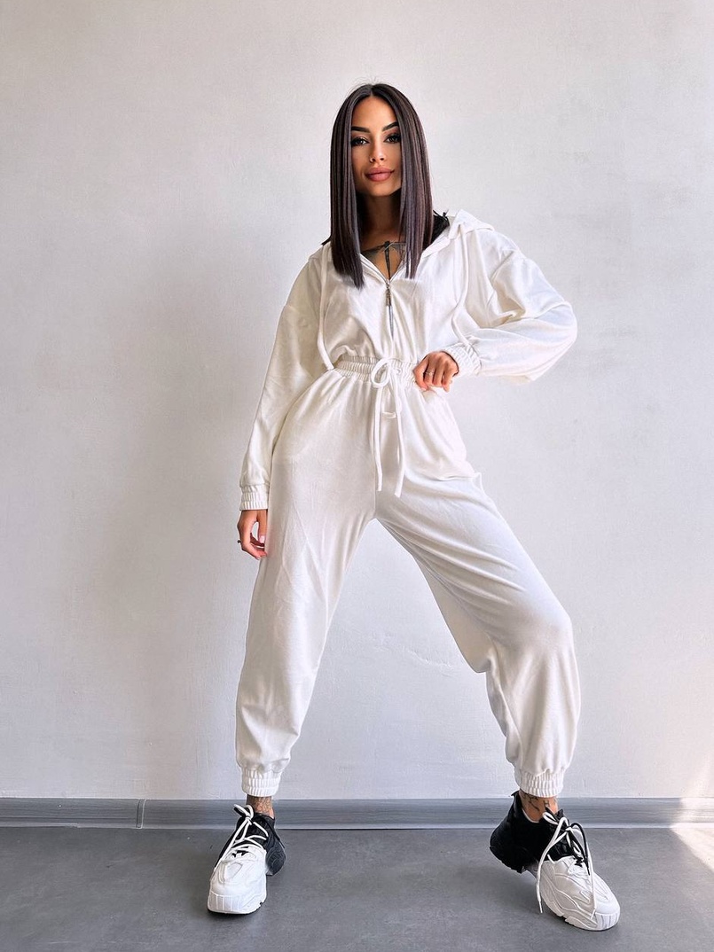 Велюровий комбінезон Велюровий комбінезон | PUSHKA SHOP