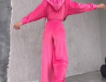 Велюровий комбінезон Велюровий комбінезон | PUSHKA SHOP