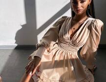 Атласна сукня з пишною подвійною спідницею та об‘ємними рукавами Атласна сукня з пишною подвійною спідницею та об‘ємними рукавами | PUSHKA SHOP