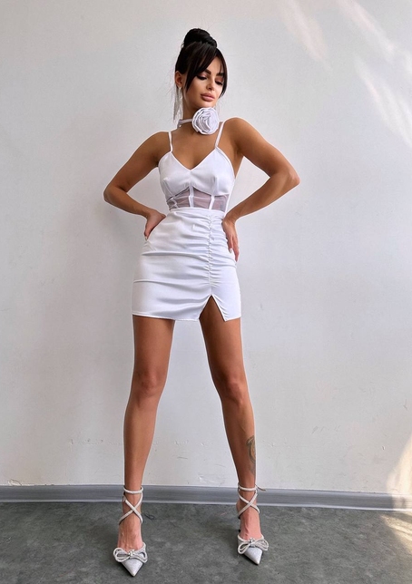 Сукня - міні з драпіруванням та трояндою-чокером | PUSHKA SHOP