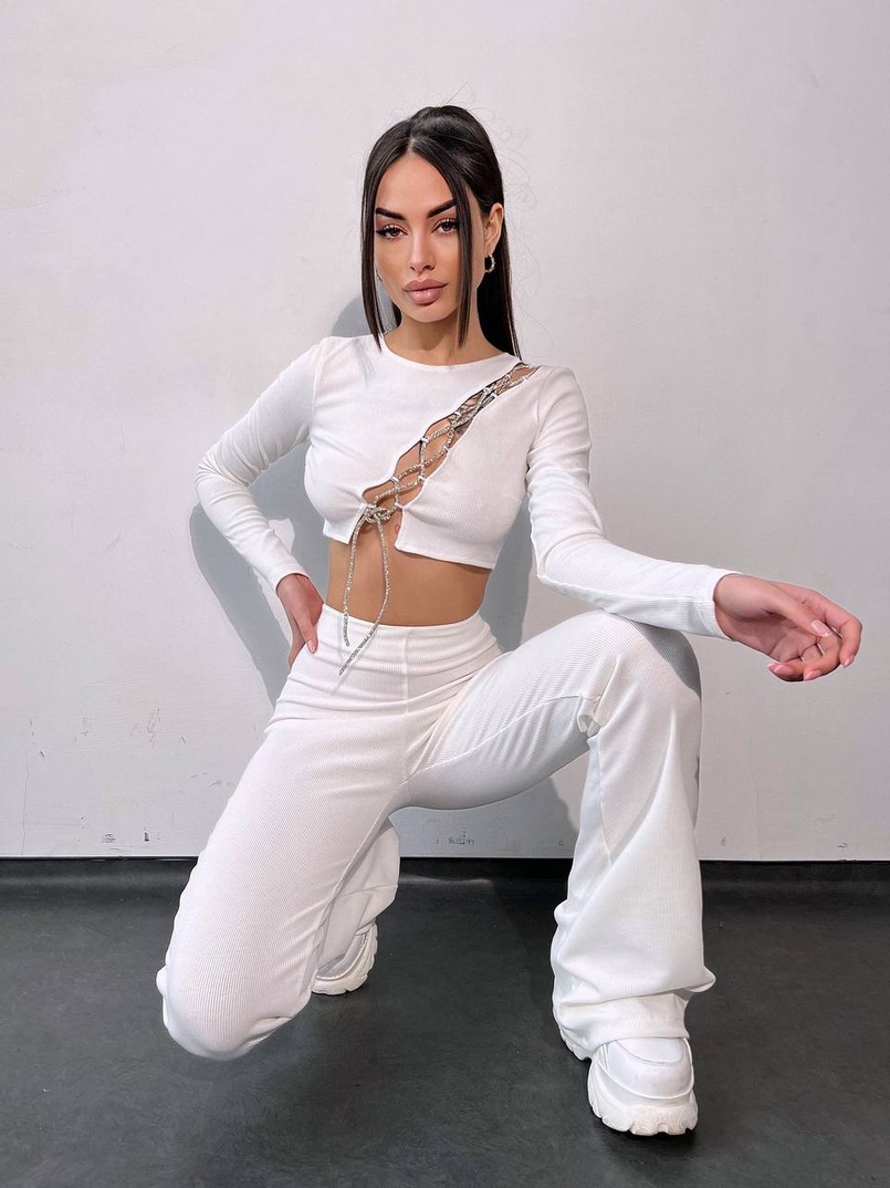 Комплект : штани кльош і топ декорований шнурком зі стразами  | PUSHKA SHOP