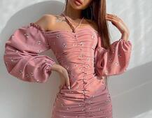 Платье со сборкой в цветочный принт | PUSHKA SHOP