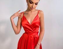 Платье макси с разрезом на юбке и запахом на груди   Платье макси с разрезом на юбке и запахом на груди   | PUSHKA SHOP