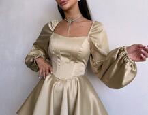 Атласна корсетна сукня з пишною подвійною спідницею та об‘ємними рукавами | PUSHKA SHOP