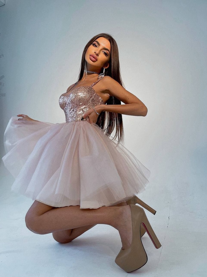 Платье с блестящим верхом и пышной фатиновой юбкой  | PUSHKA SHOP