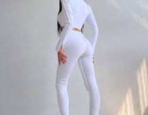 Комплект: топ зі шнурівкою на грудях + легінси Комплект: топ зі шнурівкою на грудях + легінси | PUSHKA SHOP