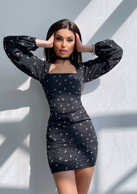 Квіткова сукня зі збіркою з боків  | PUSHKA SHOP