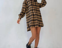 Тёплое байковое платье-рубашка в клетку Тёплое байковое платье-рубашка в клетку | PUSHKA SHOP