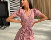 Милое платье в горошек с оборками + повязка на голову с бантом Милое платье в горошек с оборками + повязка на голову с бантом | PUSHKA SHOP