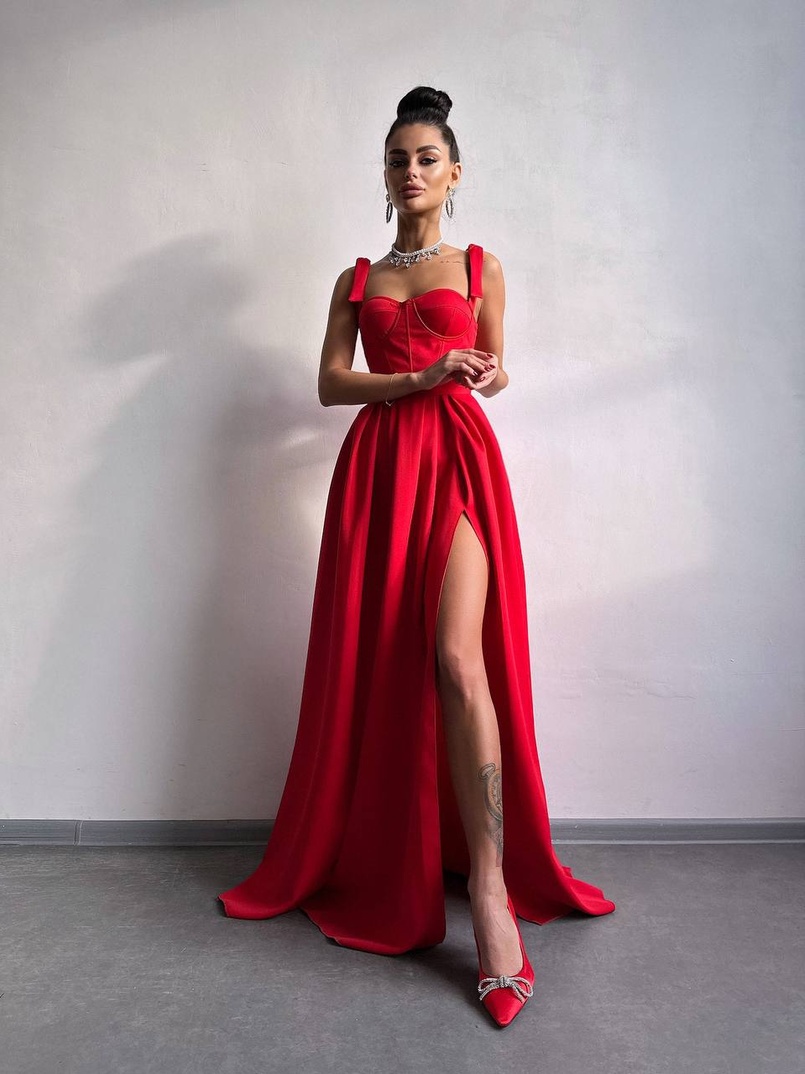 Сукня максі із чашечками та корсетним верхом | PUSHKA SHOP