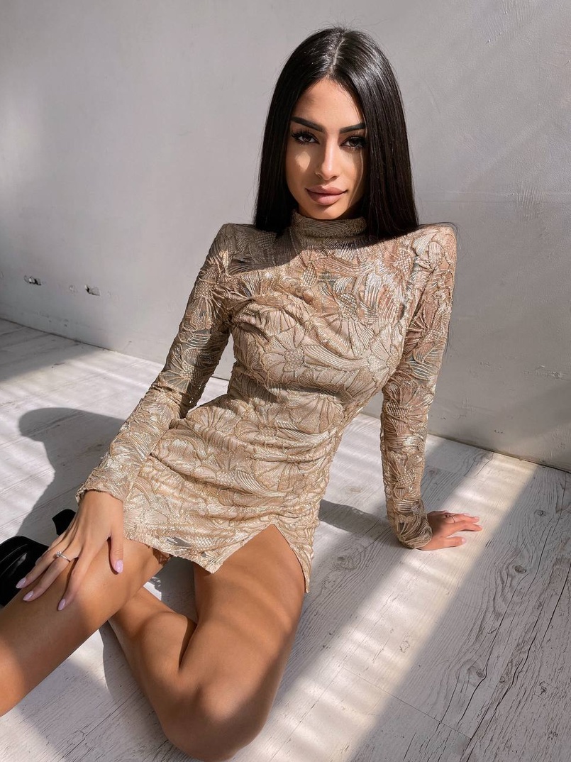 Мереживна сукня з підплічниками Мереживна сукня з підплічниками | PUSHKA SHOP