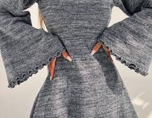 Трикотажна сукня міні з розкльошеними рукавами та відкритою спиною | PUSHKA SHOP