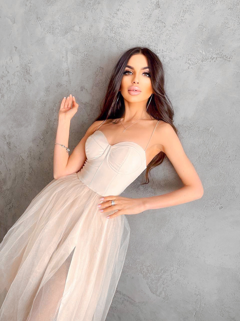 Платье-бюстье с чашечками и пышной юбкой Платье-бюстье с чашечками и пышной юбкой | PUSHKA SHOP