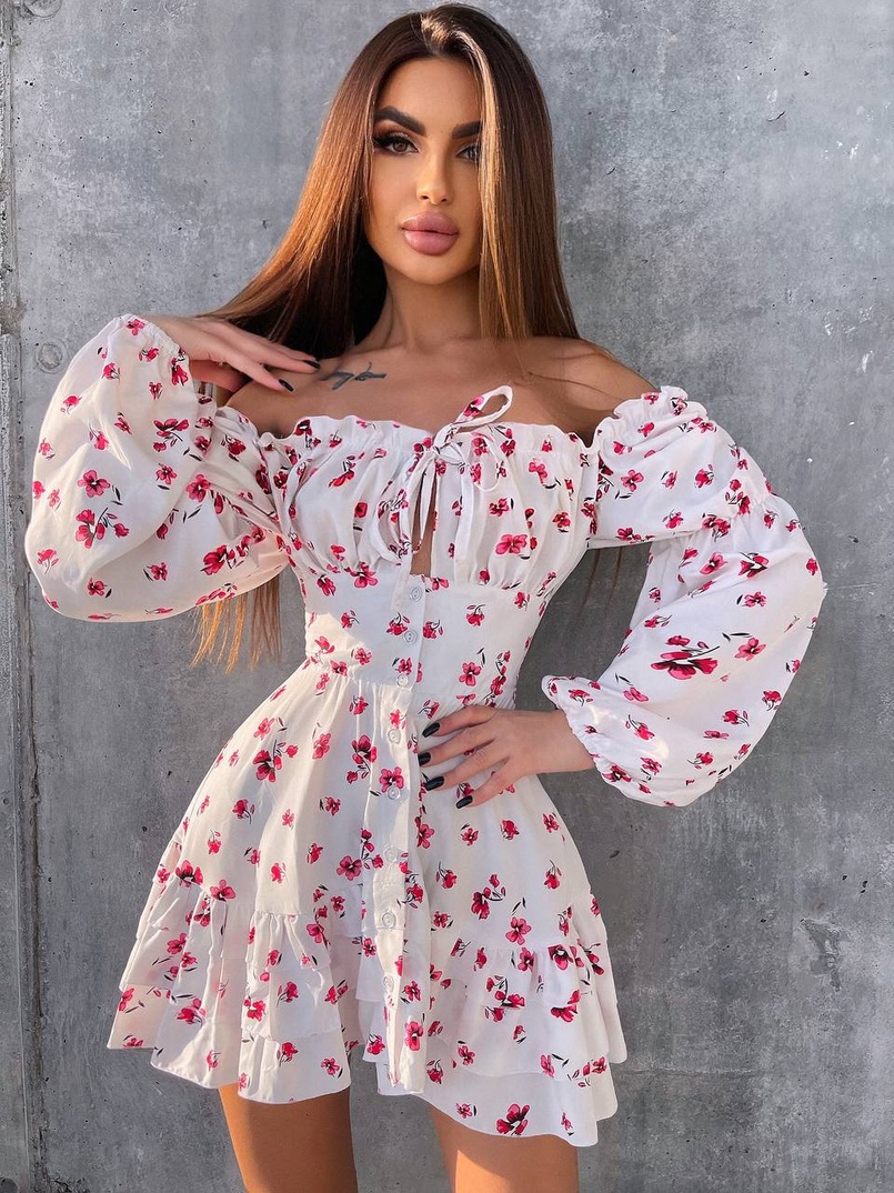 Сукня з воланами та шнурівкою  по спинці | PUSHKA SHOP