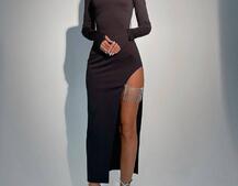 Сукня з розрізом, декорована бахромою зі страз | PUSHKA SHOP