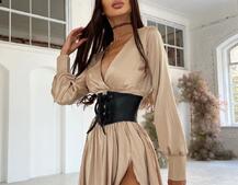 Шелковое платье с разрезом + корсет из эко-кож Шелковое платье с разрезом + корсет из эко-кож | PUSHKA SHOP