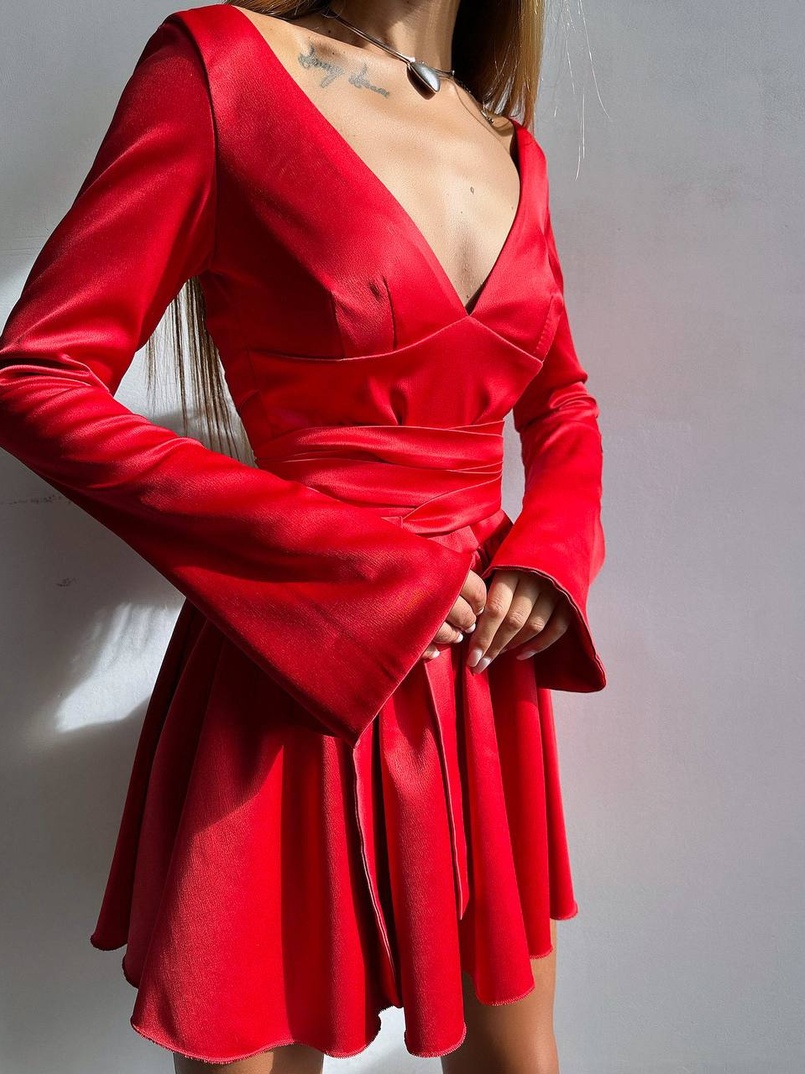 Атласна корсетна сукня  з пишною спідницею та зав‘язками на талії | PUSHKA SHOP