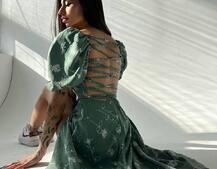 Платье миди со шнуровкой на спинке  Платье миди со шнуровкой на спинке  | PUSHKA SHOP