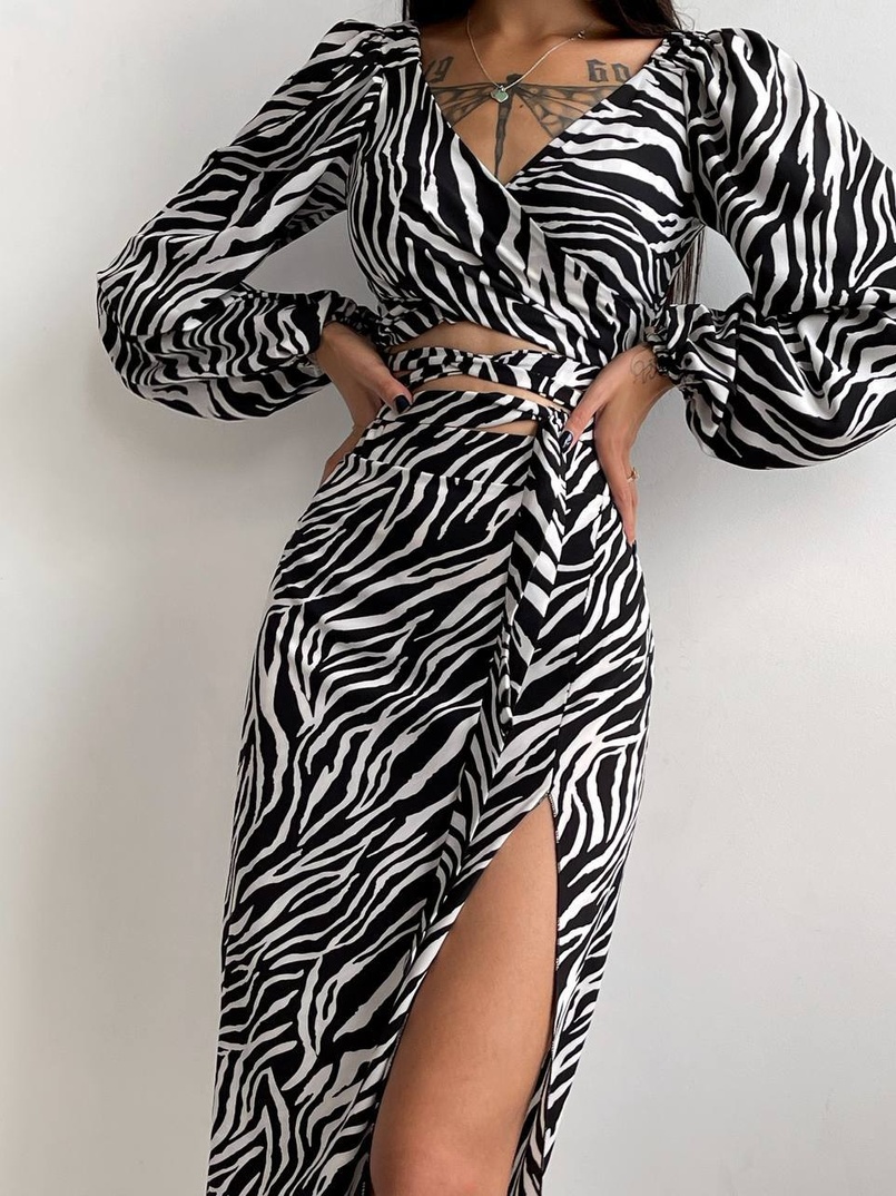 Комплект: топ із зав'язками на талії + спідниця міді з розрізом | PUSHKA SHOP