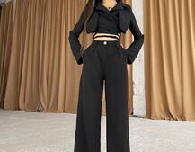 Комплект: укорочённый пиджак с завязками на талии + брюки  | PUSHKA SHOP