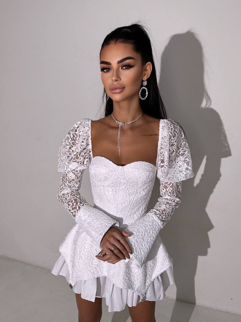 Мереживна сукня з чашечками Мереживна сукня з чашечками | PUSHKA SHOP