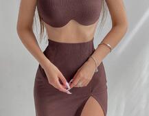 Комплект: топ с чашечками с эффектом push up + юбка миди с разрезом  | PUSHKA SHOP