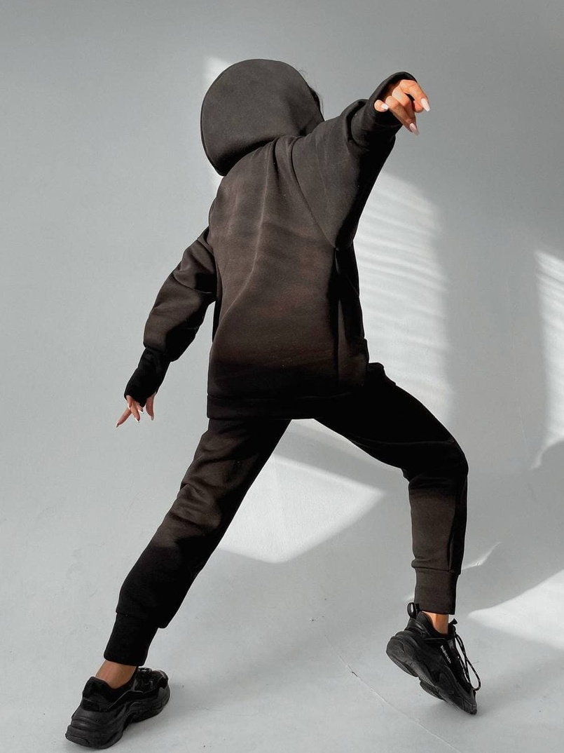 Тёплый комплект: худи + спортивные штаны Тёплый комплект: худи + спортивные штаны | PUSHKA SHOP