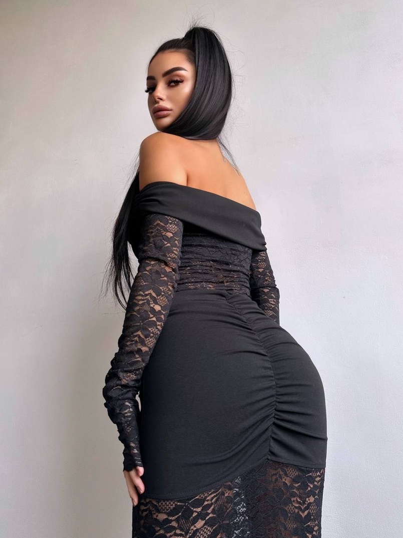 Мереживна сукня максі з драпіруванням | PUSHKA SHOP