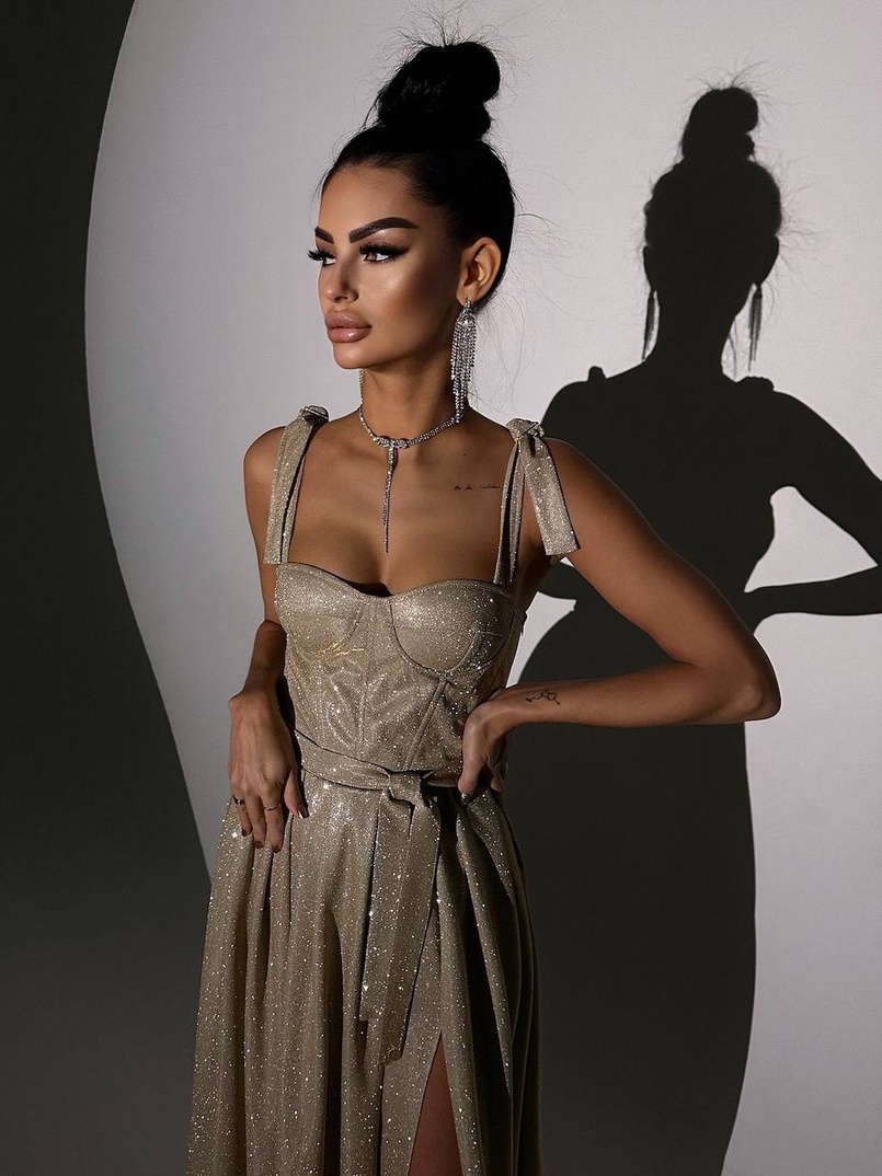 ✨Блискуча сукня максі з чашечками ✨ ✨Блискуча сукня максі з чашечками ✨ | PUSHKA SHOP