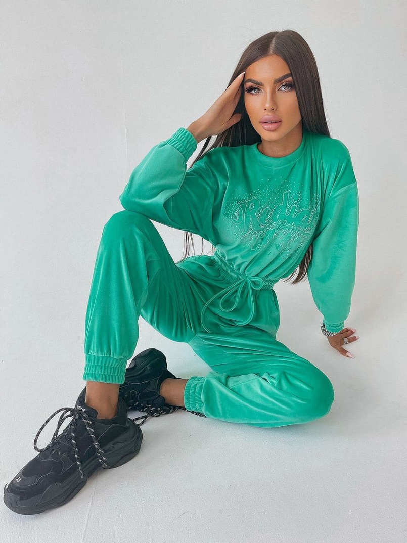 Плюшевый комбинезон, декорированный стразами  | PUSHKA SHOP