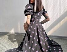 Сукня- міді з квітковим принтом Сукня- міді з квітковим принтом | PUSHKA SHOP