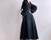 Муслінова сукня -міді з розрізом на ніжці Муслінова сукня -міді з розрізом на ніжці | PUSHKA SHOP