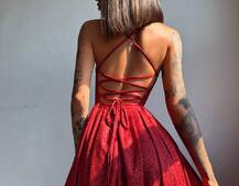 Сяюча сукня максі зі шнурівкою на спинці Сяюча сукня максі зі шнурівкою на спинці | PUSHKA SHOP