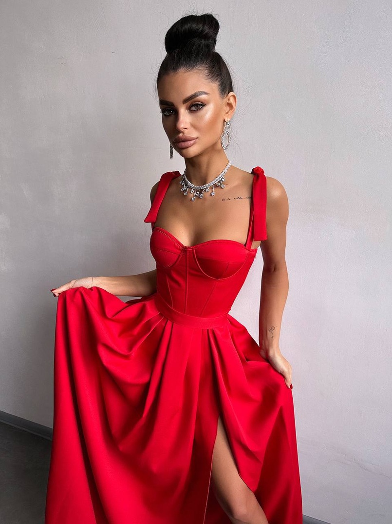 Сукня максі із чашечками та корсетним верхом | PUSHKA SHOP